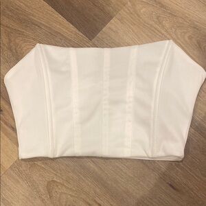 SHEIN White Crop Top